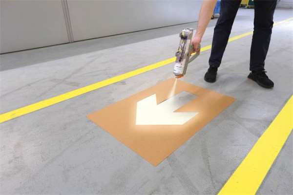 Pištoľ na označovanie podláh, DURABLE "Duraline® EasyMover" 3