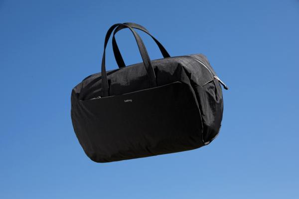 Bellroy Lite Duffel čierna 10