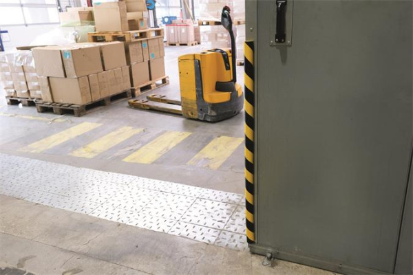 Ochranný profil povrchu, DURABLE "S32R", žltý-čierny 4