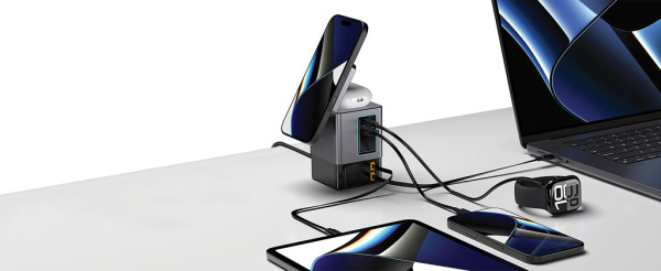 Urban Vitamin Sacramento 105W GaN stanica s nav. káblami sivá 16