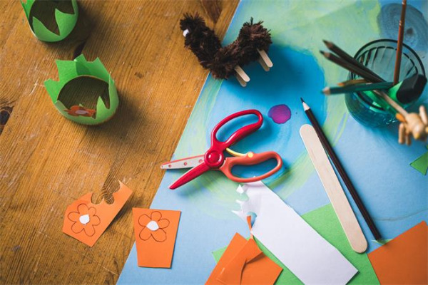 Nožnice, detské, tréningov, FISKARS, červené 6