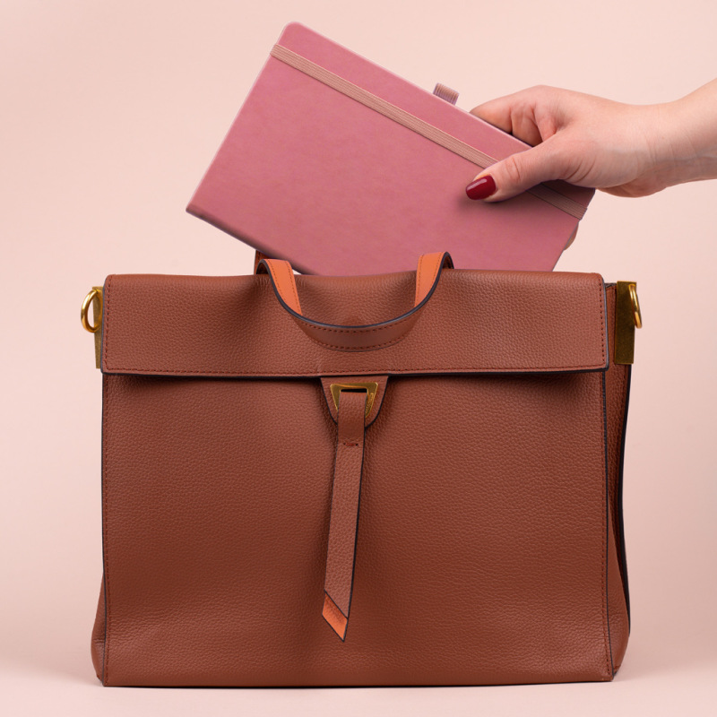 NOTIQUE Notes Ružový, bodkovaný, 13 x 21 cm 7