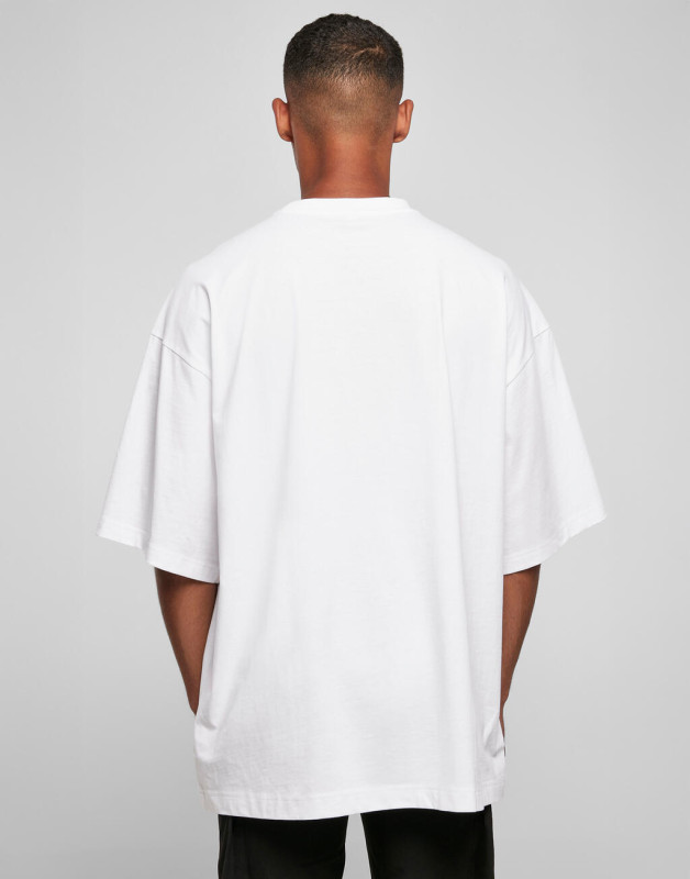 Huge Tee 3