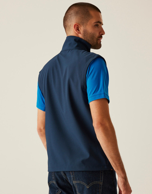 Klasická Softshell vesta 2