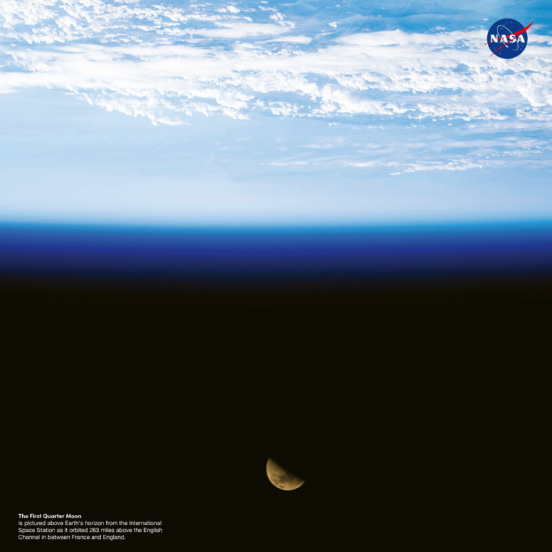 NOTIQUE Poznámkový kalendár NASA 2026, 30 x 30 cm 6