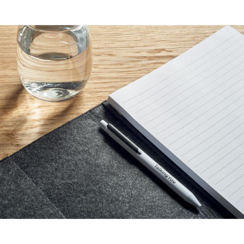 FELTNOTE 3