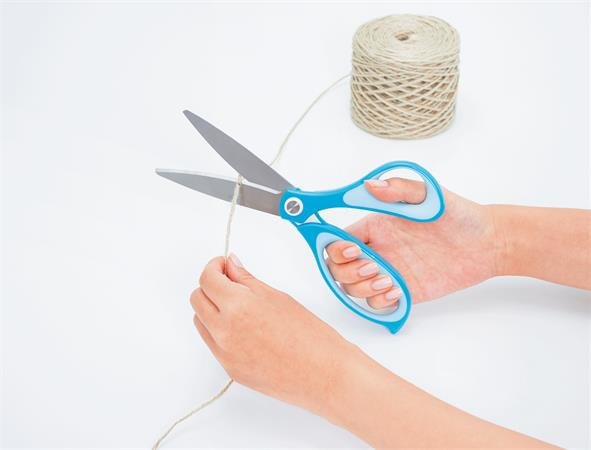 Nožnice, univerzálne, 17,5 cm, PLUS "Fitcut Curve", svetlomodré 4