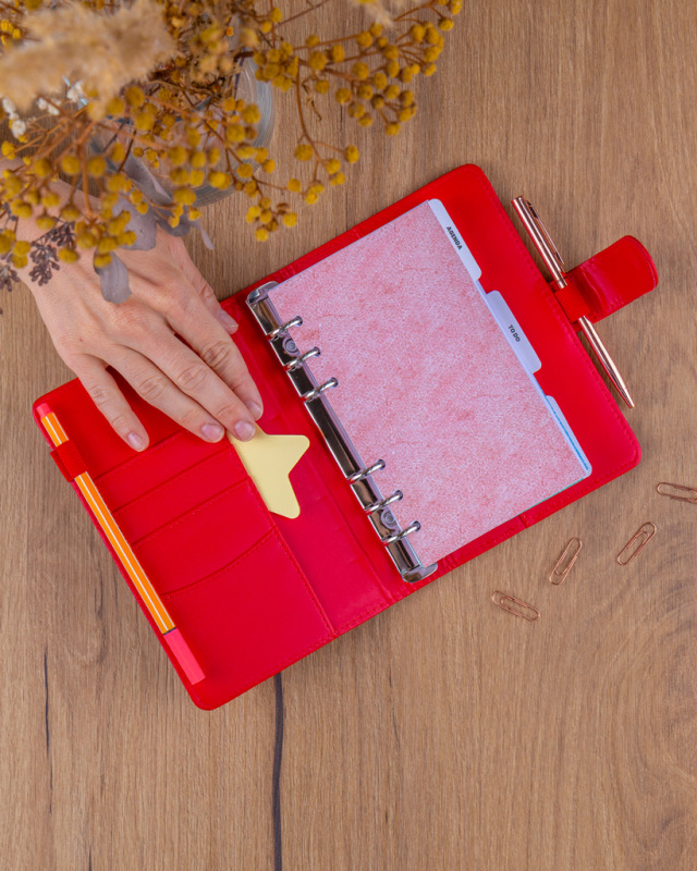 NOTIQUE Refill – Weekly Ring Bound Planner 2027, bright red, 12,5 x 19 cm 4