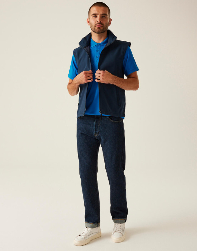 Klasická Softshell vesta 3