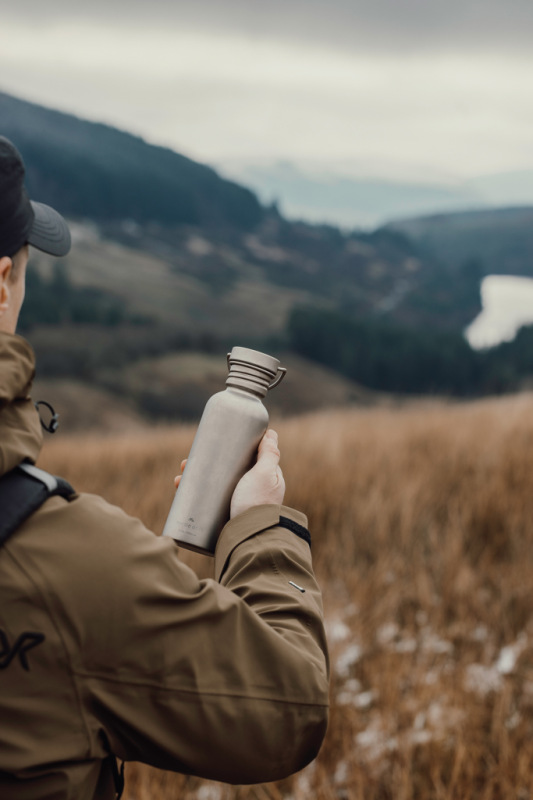 Nordic Drift Trail Ultra Ľahká Titánová Fľaša na vodu 600 ml strieborná 11