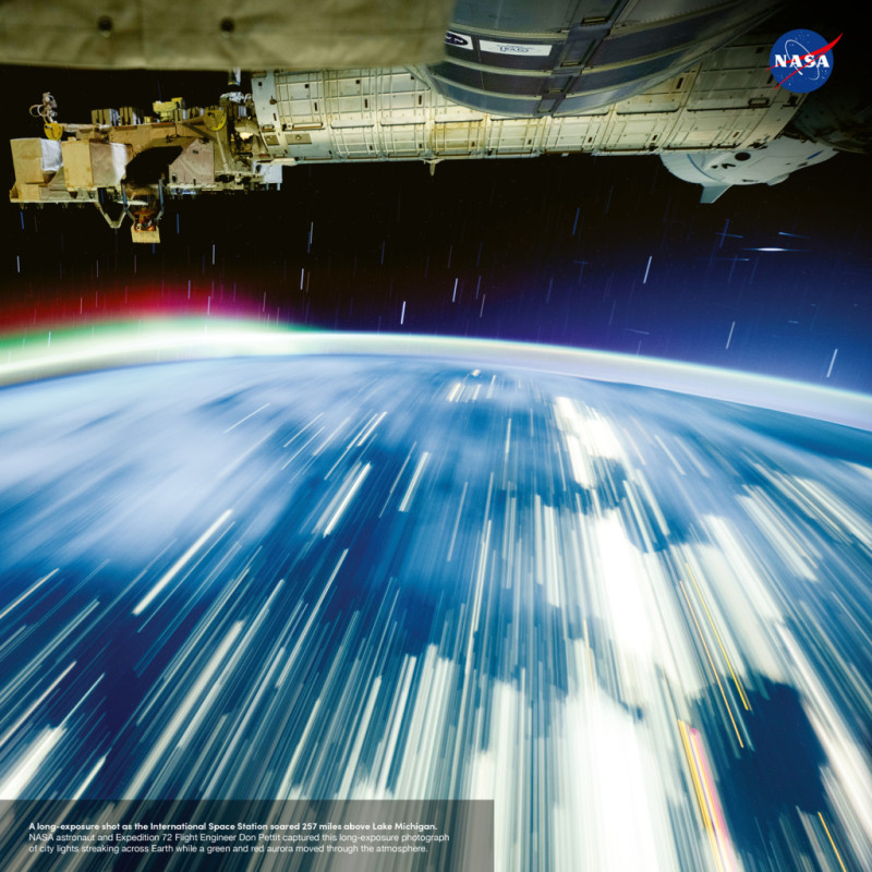 NOTIQUE Poznámkový kalendár NASA 2026, 30 x 30 cm 4