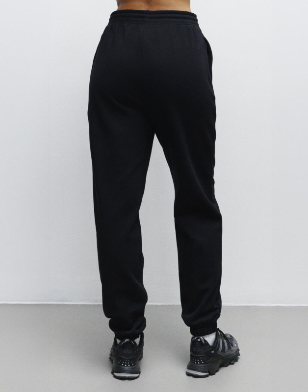 Womens Regular Sweatpants 1