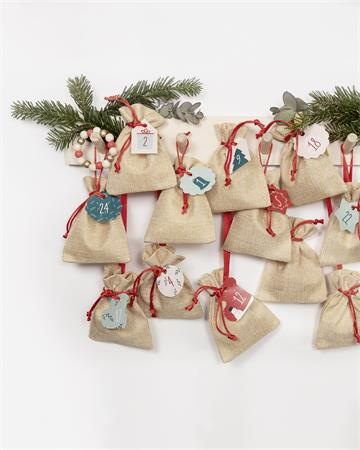 Adventný kalendár, s vrecúškami, s jutovým vzhľadom, FOLIA "Nature", v prírodnom štýle 2