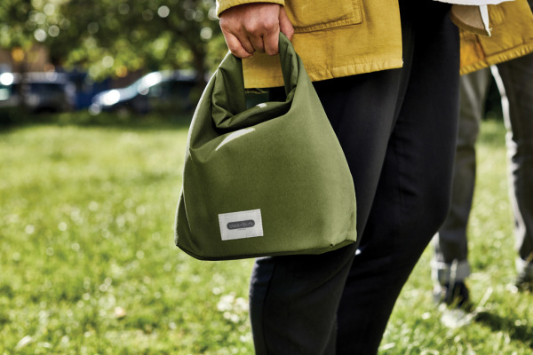 Izolovaná/chladiaca taška na obed 6,7l Black+Blum machovo zelená 14