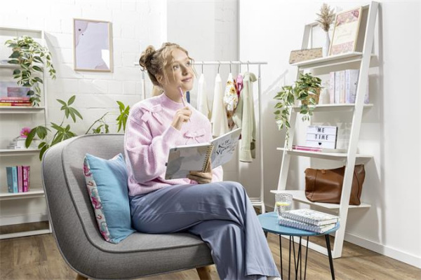 Diár, špirálový, A5, týždenný, 2027, tvrdá obálka, SIGEL "Jolie", Soft Glimmer 4