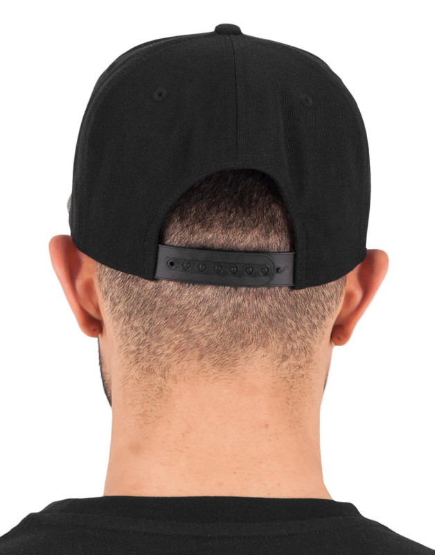 Carbon Snapback šiltovka 1